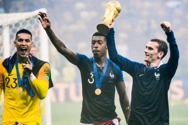 争取在异国 争取在异国