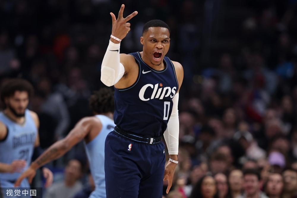 贝林厄姆拥 贝林厄姆拥