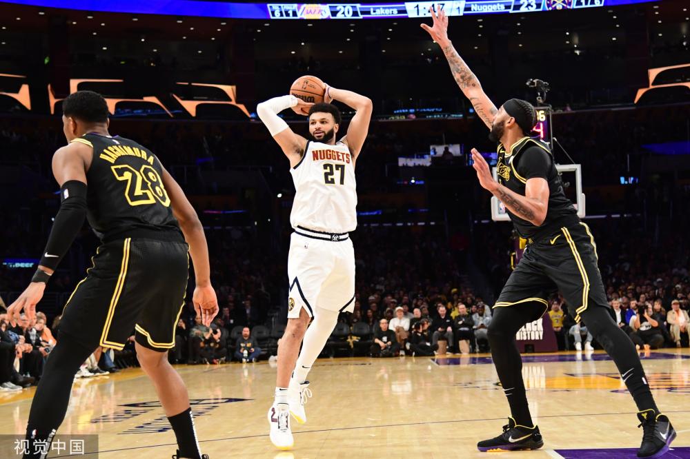 爭相合作的 爭相合作的