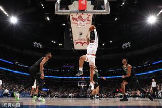 湖人队将更 湖人队将更